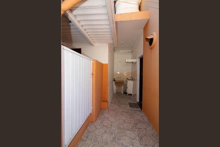 Casa para alugar com 94m², 3 quartos e 1 vaga Casa para alugar com 94m², 3 quartos e 1 vagaEdícula