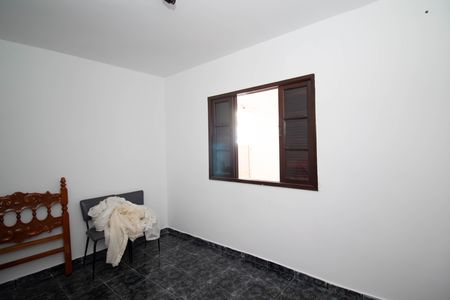 Casa para alugar com 94m², 3 quartos e 1 vaga Casa para alugar com 94m², 3 quartos e 1 vagaQuarto -Casa 2
