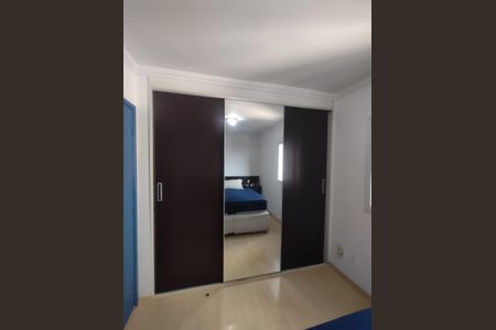 Quarto de apartamento à venda com 3 quartos, 72m² em Jardim Maria Rosa, Taboão da Serra