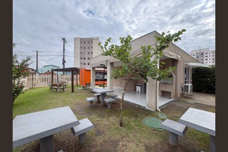 Apartamento para alugar com 44m², 2 quartos e 1 vaga Apartamento para alugar com 44m², 2 quartos e 1 vagaÁrea comum - Churrasqueira