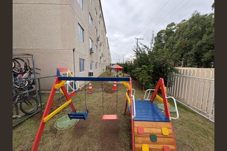Apartamento para alugar com 44m², 2 quartos e 1 vaga Apartamento para alugar com 44m², 2 quartos e 1 vagaÁrea comum - Playground