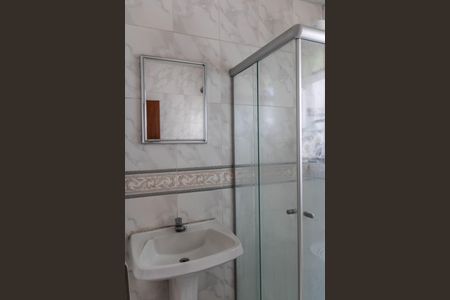 Casa à venda com 420m², 3 quartos e 4 vagas Casa à venda com 420m², 3 quartos e 4 vagasBanheiro 1