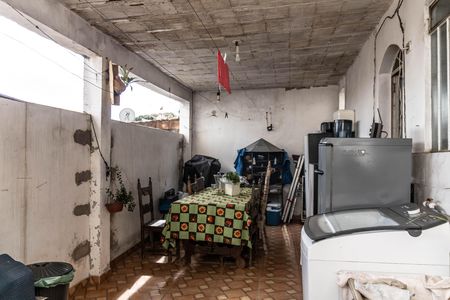 Casa à venda com 420m², 3 quartos e 4 vagas Casa à venda com 420m², 3 quartos e 4 vagasÁrea de Serviço