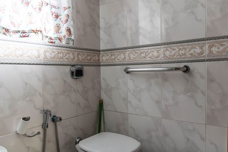 Casa à venda com 420m², 3 quartos e 4 vagas Casa à venda com 420m², 3 quartos e 4 vagasBanheiro 1