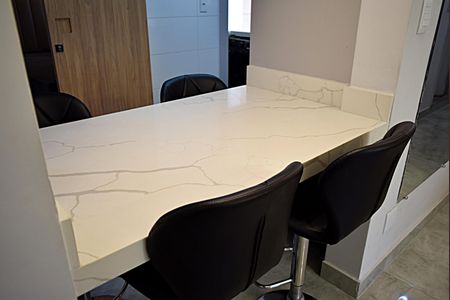 Apartamento para alugar com 66m², 2 quartos e sem vagaSala