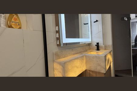 Lavabo de apartamento à venda com 2 quartos, 66m² em Pinheiros, São Paulo
