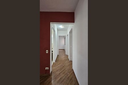 Apartamento à venda com 118m², 3 quartos e 1 vaga Apartamento à venda com 118m², 3 quartos e 1 vagaCorredor