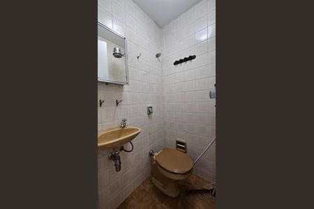 Apartamento à venda com 118m², 3 quartos e 1 vaga Apartamento à venda com 118m², 3 quartos e 1 vagaBanheiro