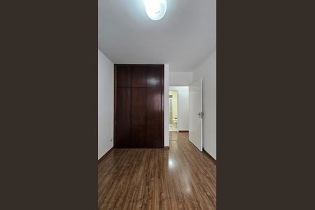 Apartamento à venda com 118m², 3 quartos e 1 vaga Apartamento à venda com 118m², 3 quartos e 1 vagaQuarto