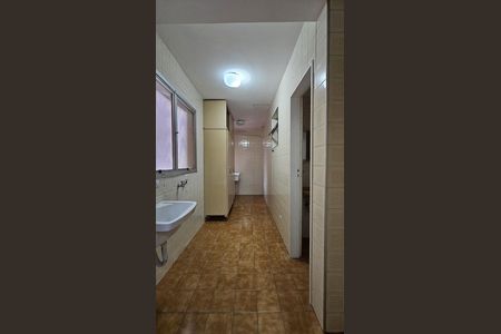 Apartamento à venda com 118m², 3 quartos e 1 vaga Apartamento à venda com 118m², 3 quartos e 1 vagaÁrea de serviço