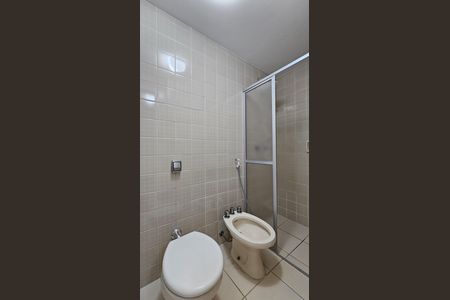 Apartamento à venda com 118m², 3 quartos e 1 vaga Apartamento à venda com 118m², 3 quartos e 1 vagaBanheiro