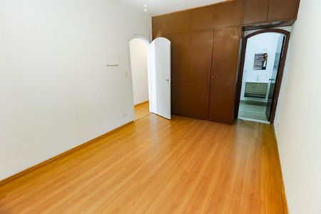 Casa para alugar com 120m², 3 quartos e 1 vaga Casa para alugar com 120m², 3 quartos e 1 vagaSuíte