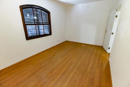 Casa para alugar com 120m², 3 quartos e 1 vaga Casa para alugar com 120m², 3 quartos e 1 vagaQuarto 1