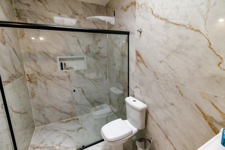Casa para alugar com 120m², 3 quartos e 1 vaga Casa para alugar com 120m², 3 quartos e 1 vagaBanheiro Corredor
