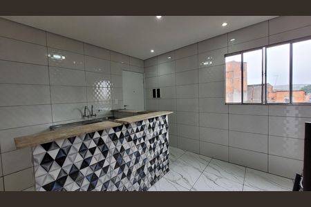 Casa para alugar com 56m², 1 quarto e sem vaga