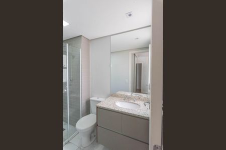 Apartamento à venda com 80m², 2 quartos e 2 vagas Apartamento à venda com 80m², 2 quartos e 2 vagasBanheiro da Suíte