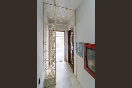 Apartamento para alugar com 42m², 2 quartos e 1 vagaÁrea comum - Entradas do imóvel
