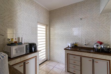 Casa à venda com 150m², 3 quartos e 3 vagas Casa à venda com 150m², 3 quartos e 3 vagasCozinha