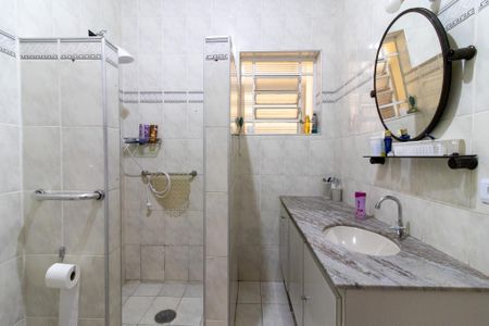 Casa à venda com 150m², 3 quartos e 3 vagas Casa à venda com 150m², 3 quartos e 3 vagasBanheiro