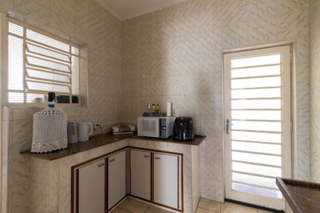 Casa à venda com 150m², 3 quartos e 3 vagas Casa à venda com 150m², 3 quartos e 3 vagasCozinha