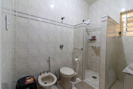 Casa à venda com 150m², 3 quartos e 3 vagas Casa à venda com 150m², 3 quartos e 3 vagasBanheiro