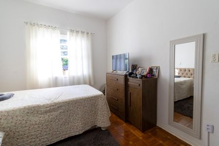 Casa à venda com 150m², 3 quartos e 3 vagas Casa à venda com 150m², 3 quartos e 3 vagasQuarto 1