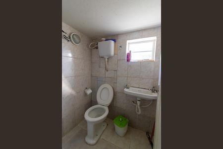 Casa à venda com 150m², 3 quartos e 3 vagas Casa à venda com 150m², 3 quartos e 3 vagasPorao