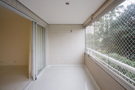 Apartamento para alugar com 3 quartos, 120m² em Brooklin, São Paulo