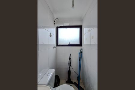 Apartamento à venda com 115m², 3 quartos e 2 vagas Apartamento à venda com 115m², 3 quartos e 2 vagasBanheiro de serviço