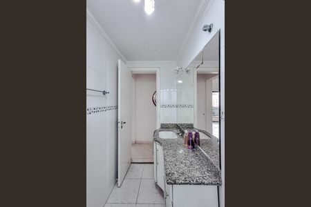 Apartamento à venda com 115m², 3 quartos e 2 vagas Apartamento à venda com 115m², 3 quartos e 2 vagasBanheiro social