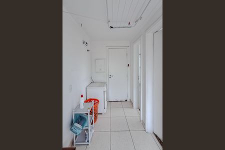 Apartamento à venda com 115m², 3 quartos e 2 vagas Apartamento à venda com 115m², 3 quartos e 2 vagasÁrea de Serviço