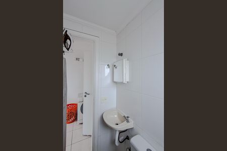 Apartamento à venda com 115m², 3 quartos e 2 vagas Apartamento à venda com 115m², 3 quartos e 2 vagasBanheiro de serviço