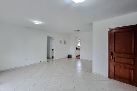 Apartamento à venda com 115m², 3 quartos e 2 vagas Apartamento à venda com 115m², 3 quartos e 2 vagasSala