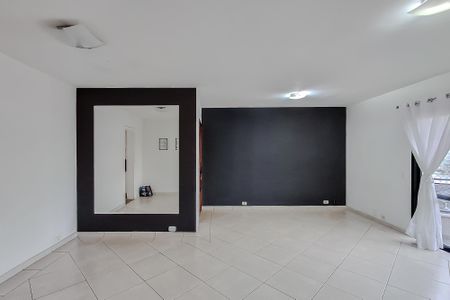 Sala de apartamento para alugar com 3 quartos, 110m² em Vila Monumento, São Paulo