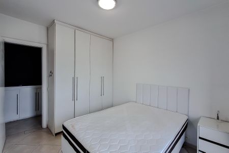 Apartamento à venda com 115m², 3 quartos e 2 vagas Apartamento à venda com 115m², 3 quartos e 2 vagasQuarto 1