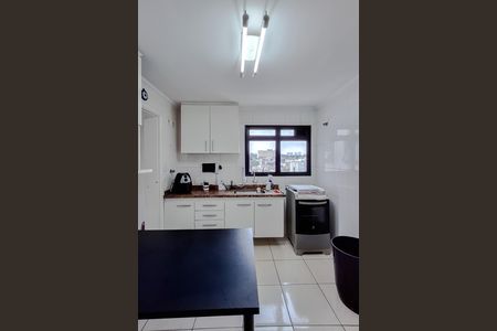 Apartamento à venda com 115m², 3 quartos e 2 vagas Apartamento à venda com 115m², 3 quartos e 2 vagasCozinha