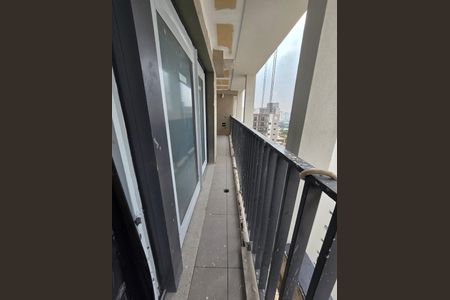 Apartamento à venda com 69m², 2 quartos e 1 vaga Apartamento à venda com 69m², 2 quartos e 1 vagaVaranda