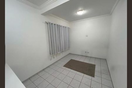 Casa para alugar com 270m², 4 quartos e 4 vagas