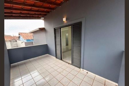 Casa para alugar com 270m², 4 quartos e 4 vagas