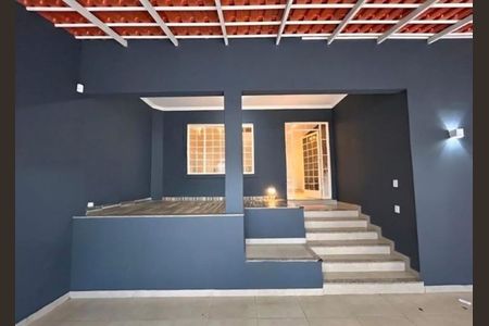 Casa para alugar com 270m², 4 quartos e 4 vagas