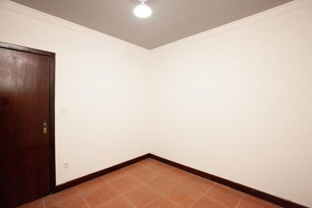 Casa para alugar com 12m², 1 quarto e sem vaga