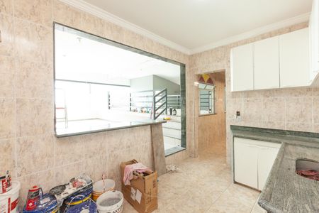 Casa para alugar com 12m², 1 quarto e sem vaga