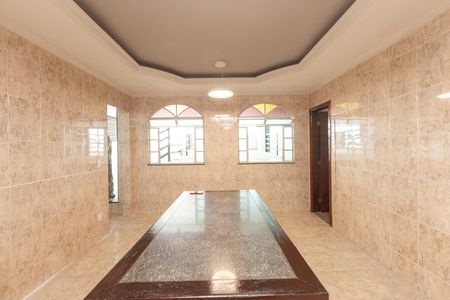 Casa para alugar com 1 quarto, 12m² em Califórnia, Belo Horizonte