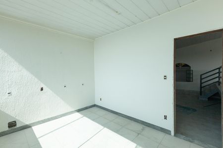 Casa para alugar com 12m², 1 quarto e sem vaga