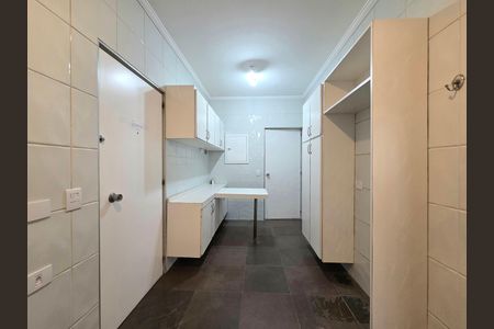 Apartamento para alugar com 139m², 3 quartos e 1 vaga Apartamento para alugar com 139m², 3 quartos e 1 vagaCozinha