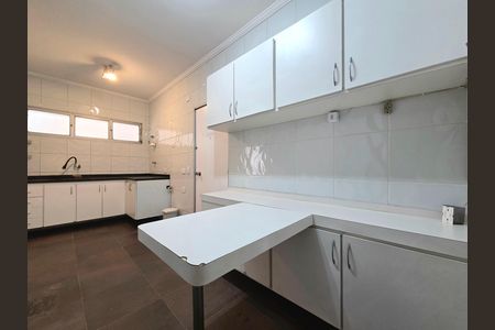 Apartamento para alugar com 139m², 3 quartos e 1 vaga Apartamento para alugar com 139m², 3 quartos e 1 vagaCozinha