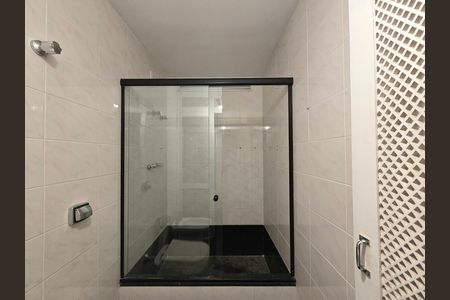 Apartamento para alugar com 139m², 3 quartos e 1 vaga Apartamento para alugar com 139m², 3 quartos e 1 vagaBanheiro Social
