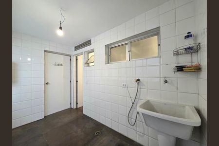 Apartamento para alugar com 139m², 3 quartos e 1 vaga Apartamento para alugar com 139m², 3 quartos e 1 vagaÁrea de Serviço