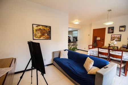 Apartamento para alugar com 120m², 3 quartos e 2 vagas Apartamento para alugar com 120m², 3 quartos e 2 vagasSala de Estar