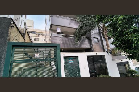 Apartamento para alugar com 120m², 3 quartos e 2 vagas